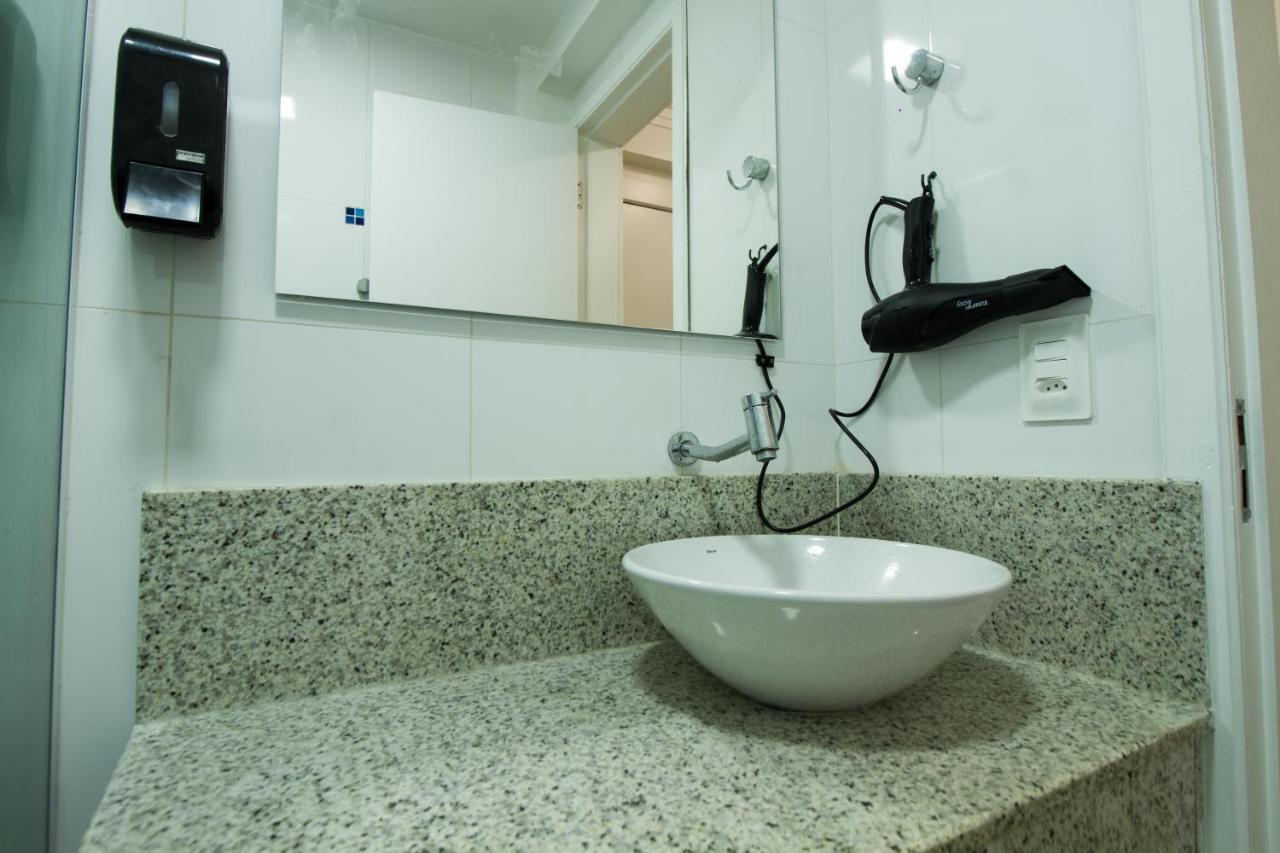 Ap Acacia, Proximo Ao Mar, Com Ar E Wi-fi * Balneário Camboriú